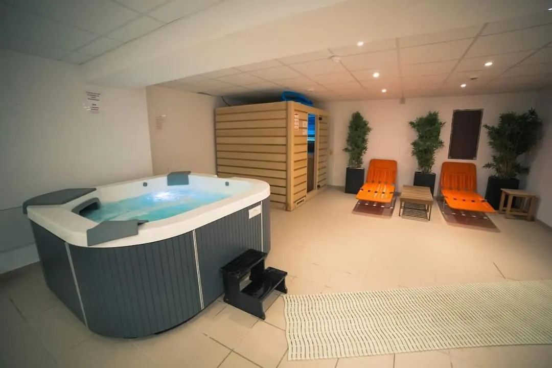 Lou Riou Village Vacances サントロペ フランス